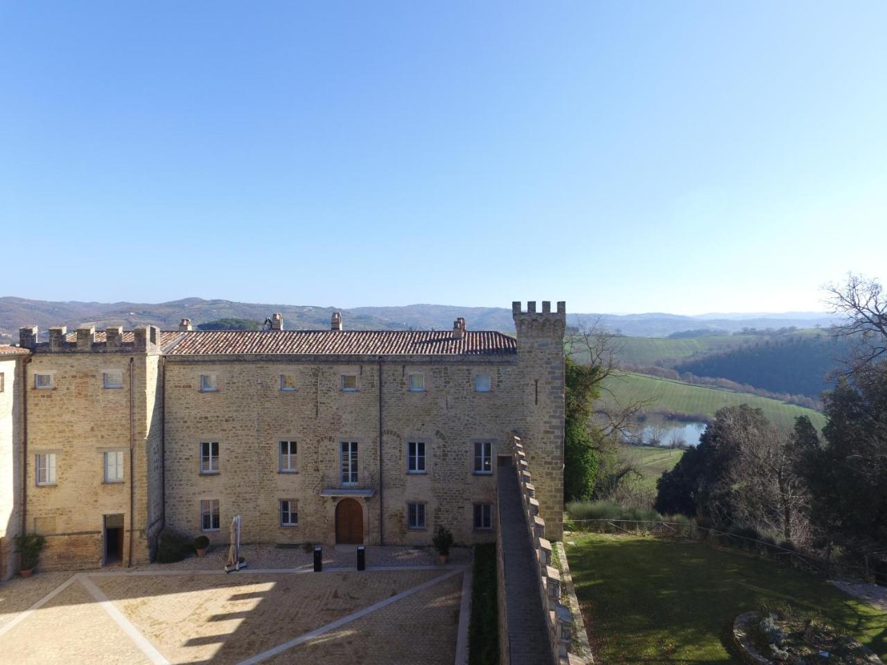 Castello Di Ramazzano - Tenute Aliani 페루자 외부 사진