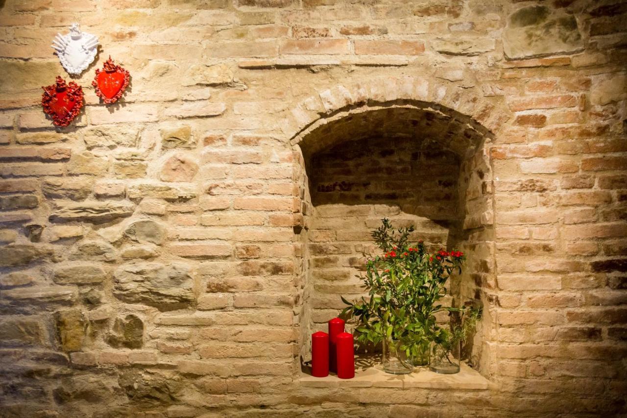Castello Di Ramazzano - Tenute Aliani 페루자 외부 사진